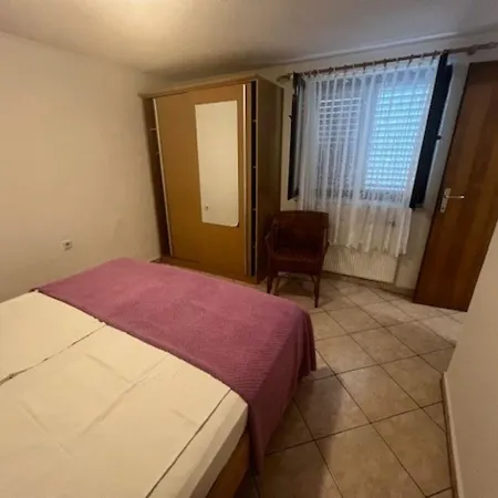 Ani Supetarska Draga