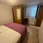 Ani Supetarska Draga