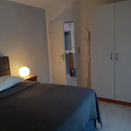 Ani * Supetarska Draga