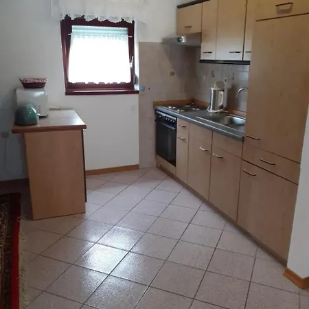 Ani Apartment *